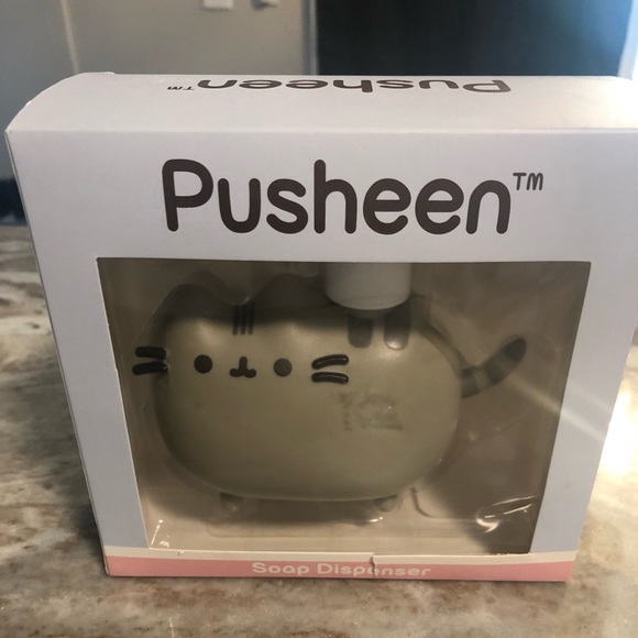 Pusheen Other - Pusheen Cat soap dispenser
